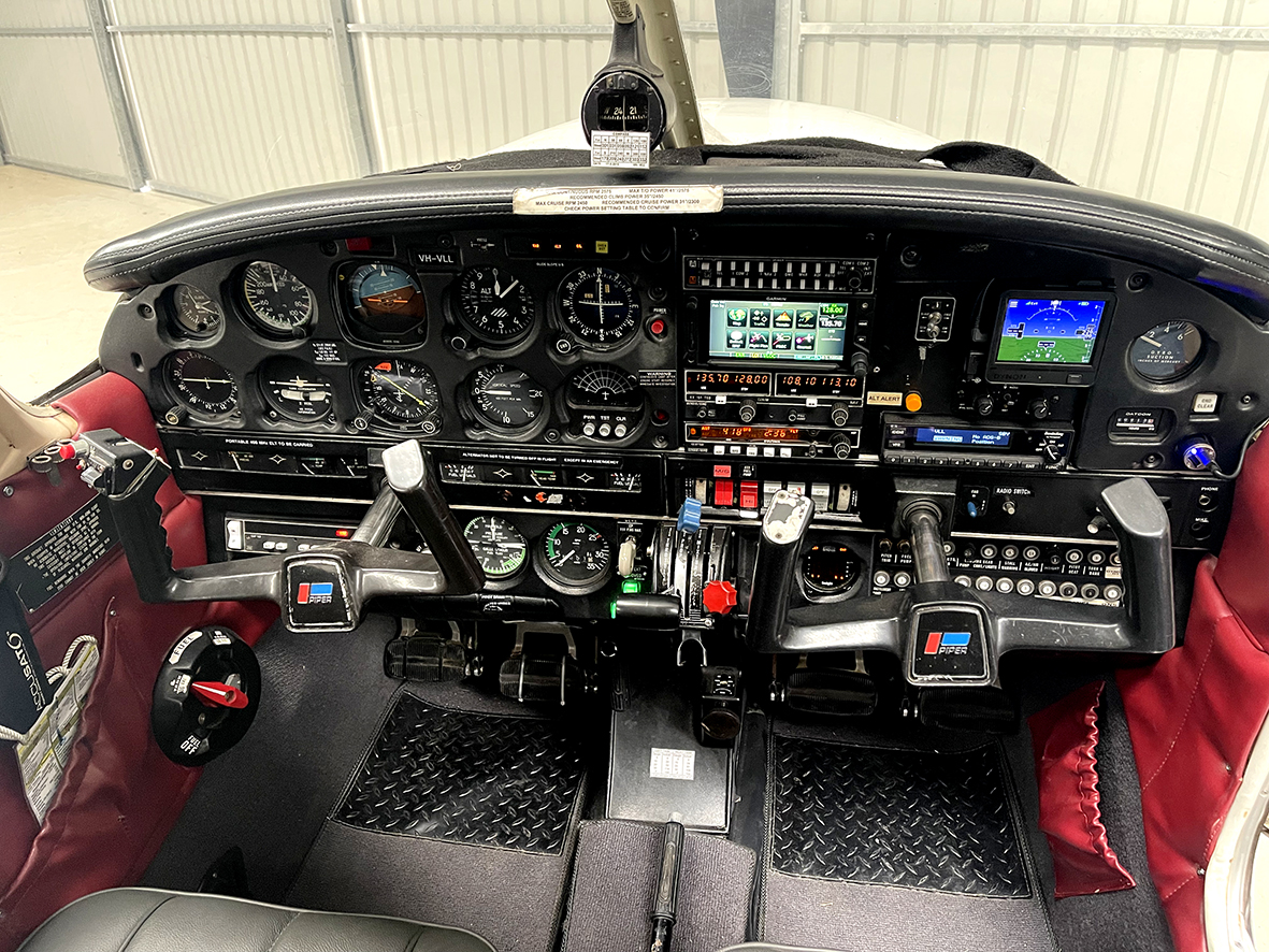 Piper PA-28RT-201T Turbo Arrow IV